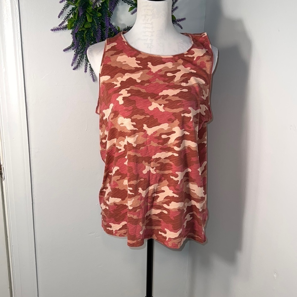 Old Navy, L, pink tan brown camo print tank‎ top 100%Cotton Costal Cowgirl Y2K